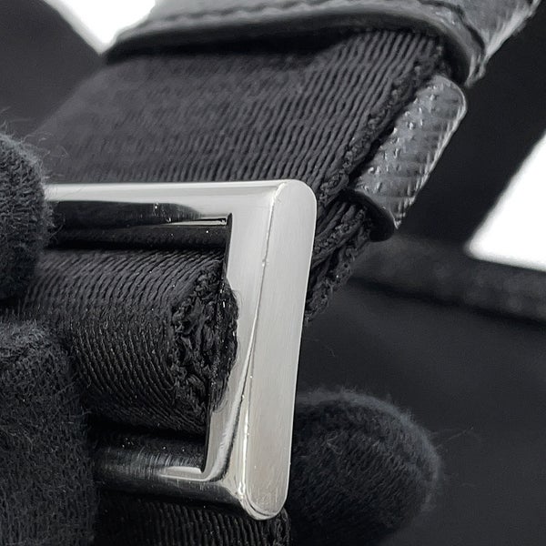 プラダ ショルダーバッグ Re-Nylon トライアングルロゴ ナイロン サフィアーノレザー 2VD034 PRADA 黒