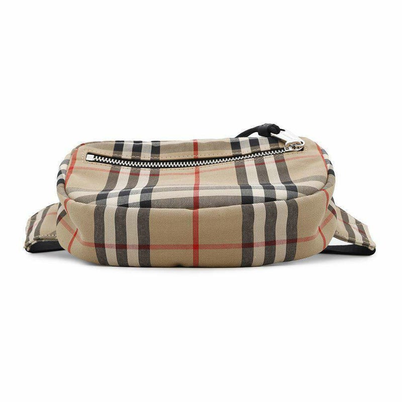 バーバリー ボディバッグ ナイロン BURBERRY バッグ ウエストポーチ 黒