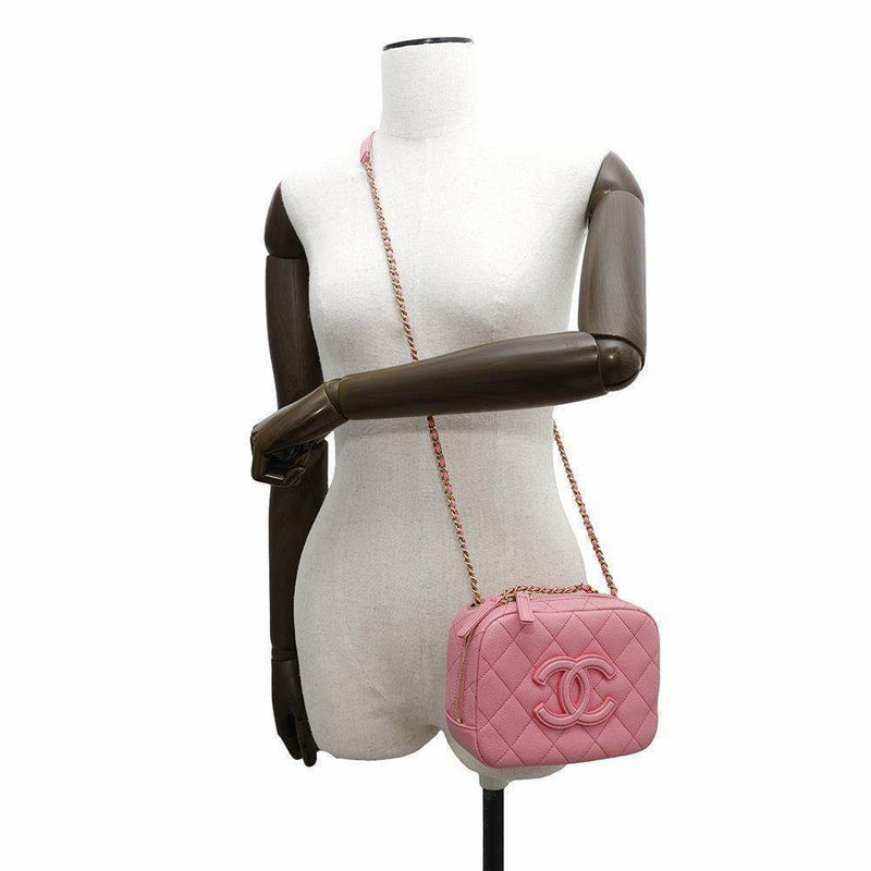 シャネル チェーンショルダーバッグ マトラッセ ココマーク カメラバッグ キャビアスキン CHANEL 2way