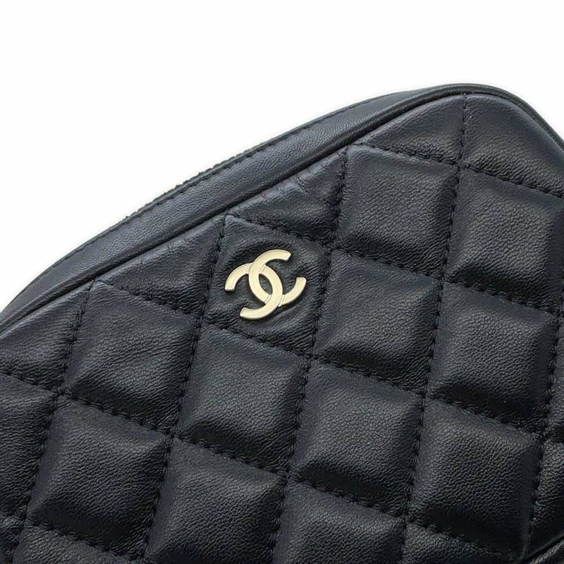 シャネル ポーチ ココマーク マトラッセ コスメポーチ ラムスキン A80909 CHANEL 小物入れ 化粧ポーチ 黒