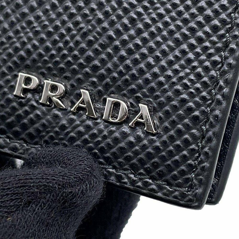 プラダ 二つ折り財布 サフィアーノ レザー ロゴPRADA 財布 メンズ 黒