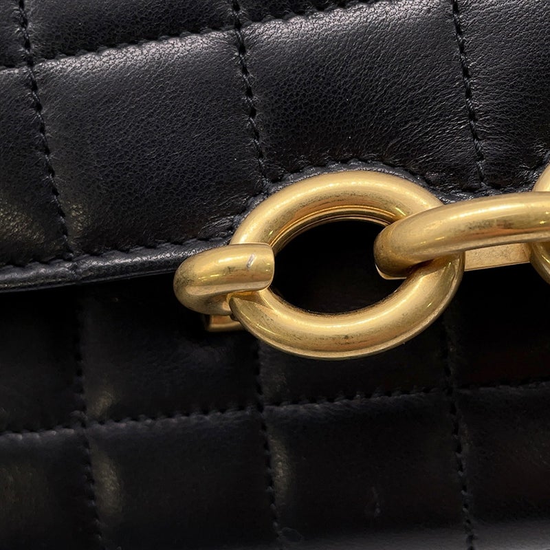 サンローランパリ チェーンショルダーウォレット ル・マイヨン カーフレザー 696608 SAINT LAURENT PARIS 財布 黒
