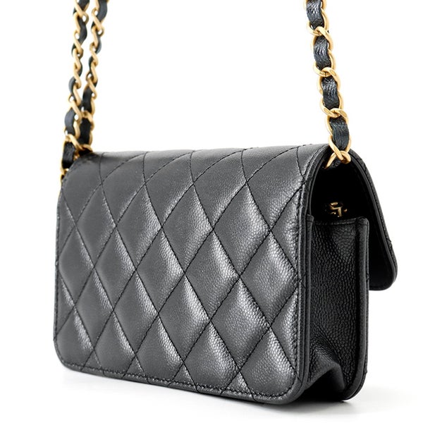 シャネル チェーンショルダーバッグ マトラッセ ココマーク フォーンホルダー キャビアスキン AP3482 CHANEL スマホケース