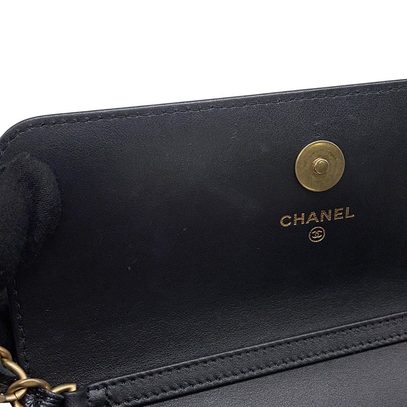 シャネル チェーンショルダーバッグ マトラッセ ココマーク フォーンホルダー キャビアスキン AP3482 CHANEL スマホケース