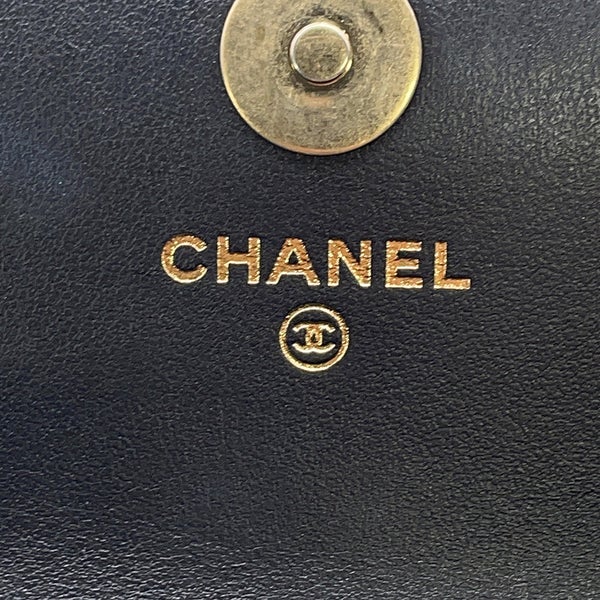 シャネル チェーンショルダーバッグ マトラッセ ココマーク フォーンホルダー キャビアスキン AP3482 CHANEL スマホケース