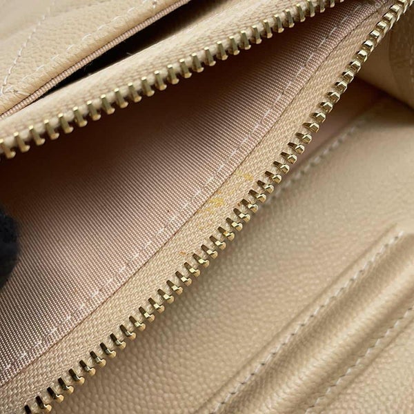 シャネル チェーンウォレット マトラッセ ココロック キャビアスキン A80766 CHANEL 財布