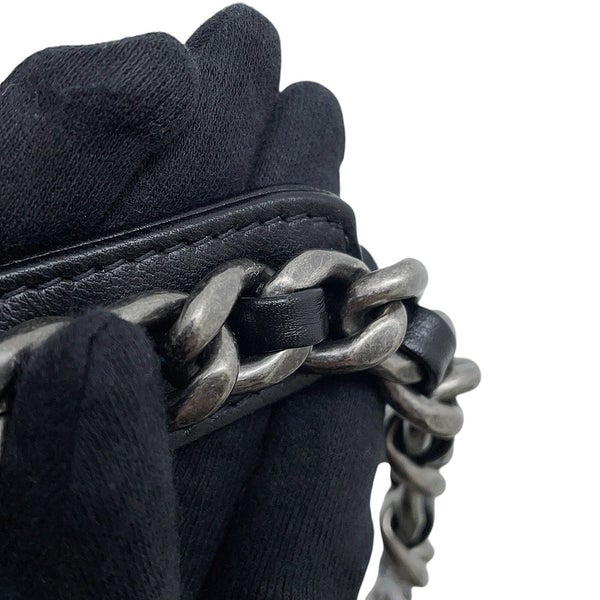 シャネル チェーンショルダーバッグ CHANEL19 ココマーク シャイニーラムスキン AS1160 CHANEL 黒