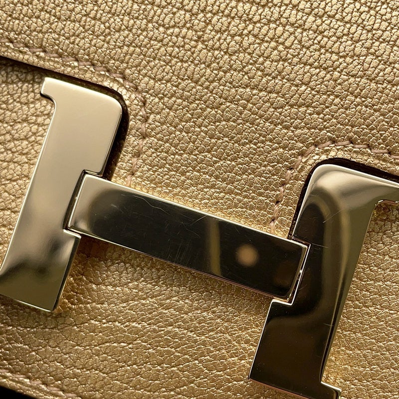 エルメス 財布 コンスタンス スリム ドレ/シャンパンゴールド金具 シェブルシャムキラ K刻印 コインケース