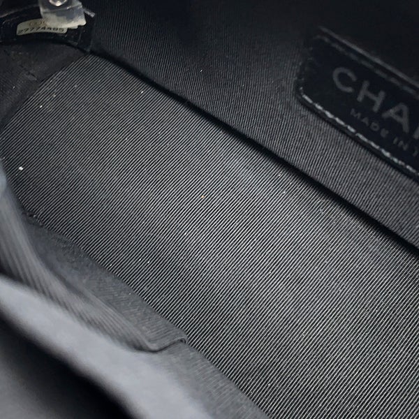 シャネル チェーンショルダーバッグ ガブリエル ドゥ シャネル スモール ホーボーバッグ エイジドカーフレザー A91810 CHANEL
