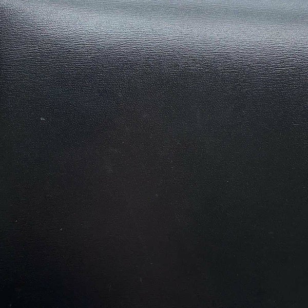 セリーヌ チェーンウォレット トリオンフ シャイニーカーフレザー 10L033DPV CELINE 黒