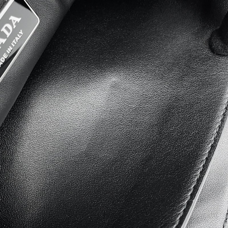 プラダ ハンドバッグ ロゴ レザー 1BN026 PRADA 2wayショルダーバッグ 黒