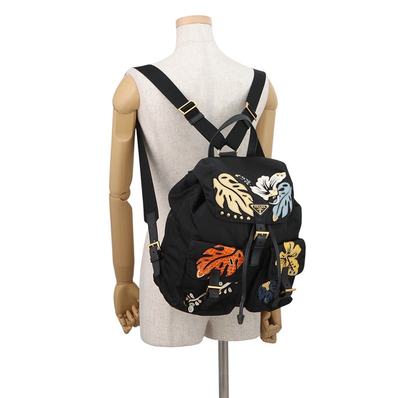 プラダ リュック ナイロン フラワー トライアングルロゴ バックパック 1BZ811 PRADA バッグ リュックサック 黒