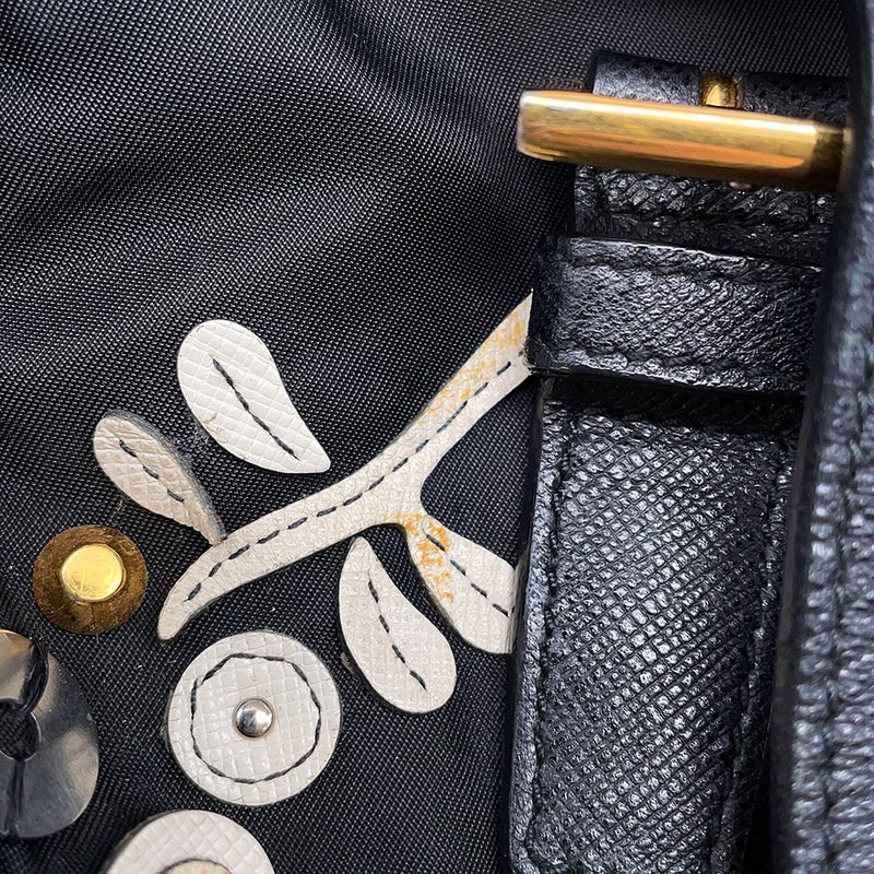 プラダ リュック ナイロン フラワー トライアングルロゴ バックパック 1BZ811 PRADA バッグ リュックサック 黒