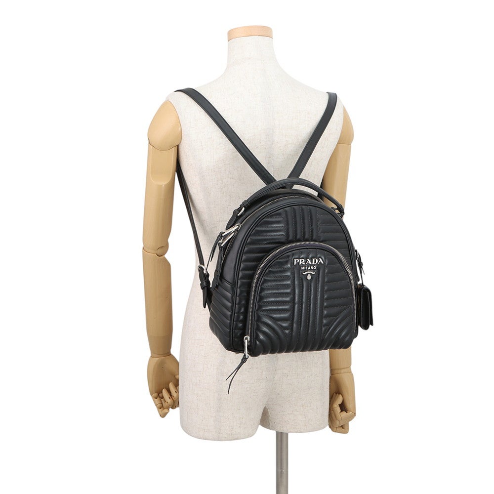 プラダ リュック ダイアグラム ロゴ バックパック 1BZ030 PRADA バッグ
