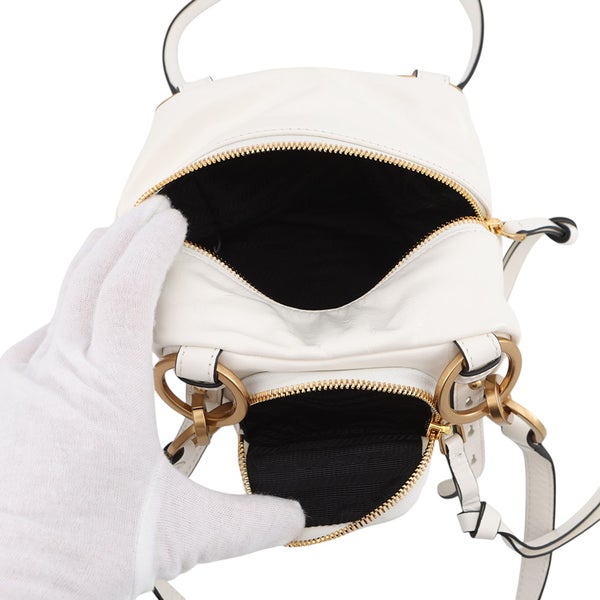 プラダ ハンドバッグ ダンクル トップハンドル ミニ ダングルレザー 1BB137 PRADA バッグ ショルダーバッグ 白