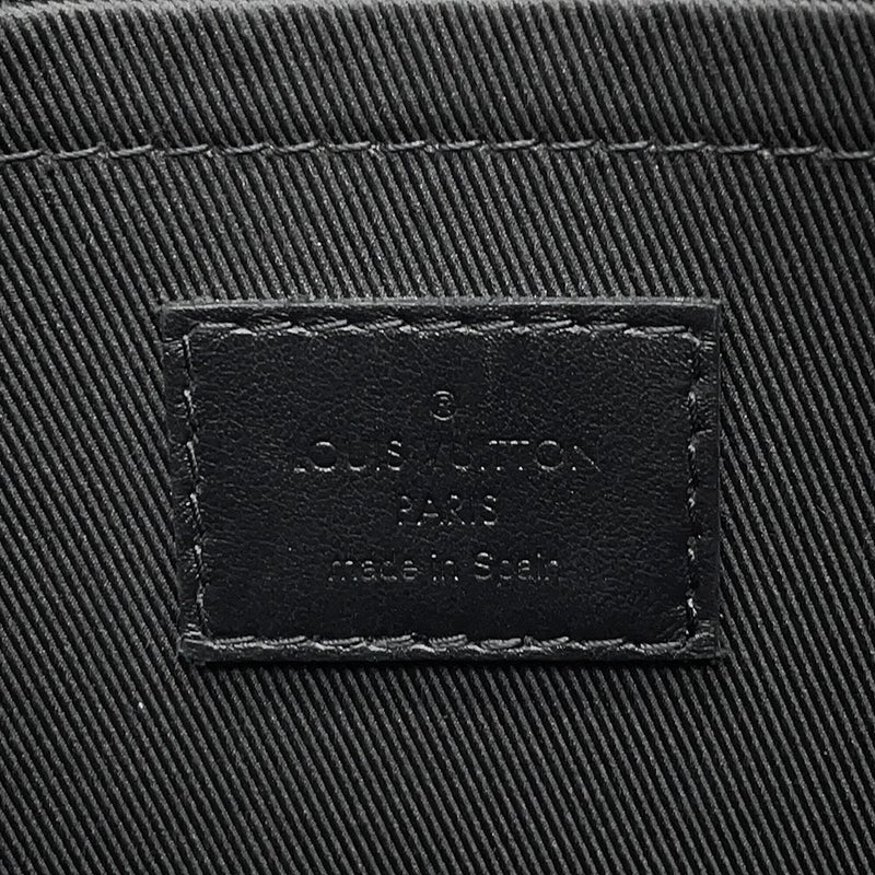 ルイヴィトン クラッチバッグ モノグラム・エクリプス ポシェット・トゥ・ゴー M81569 LOUIS VUITTON メンズ 黒