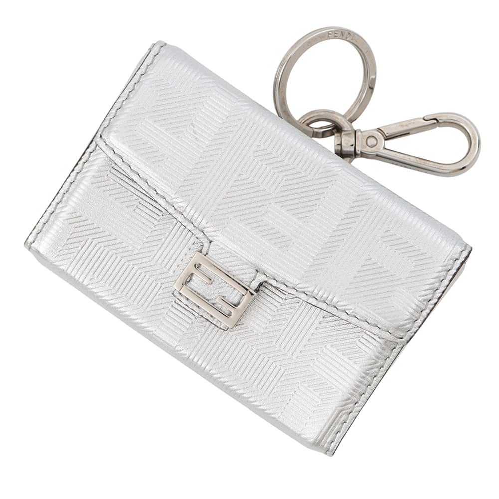 フェンディ バッグチャーム ナノ バゲット レザー 7AS206 FENDI