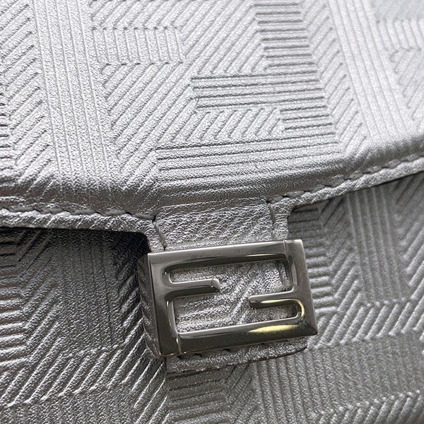 フェンディ バッグチャーム ナノ バゲット レザー 7AS206 FENDI チャーム