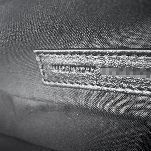 バレンシアガ ショルダーバッグ ルカゴールXS スリングバッグ レザー 771670 BALENCIAGA 黒