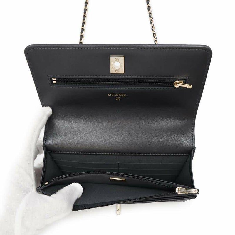 シャネル チェーンウォレット マトラッセ ココマーク パーリーラムスキン AP4537 CHANEL 黒