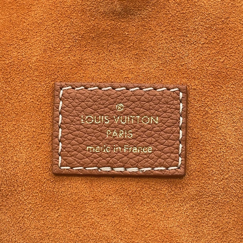 ルイヴィトン ショルダーバッグ グレインカーフレザー ロウキー・ホーボーMM M24974 LOUIS VUITTON バッグ