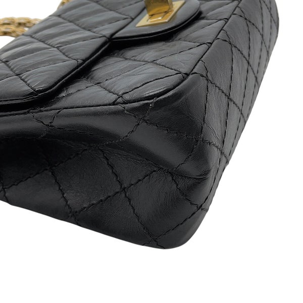 シャネル チェーンショルダーバッグ マトラッセ 2.55 ミニ エイジドカーフレザー AS0874 CHANEL 黒