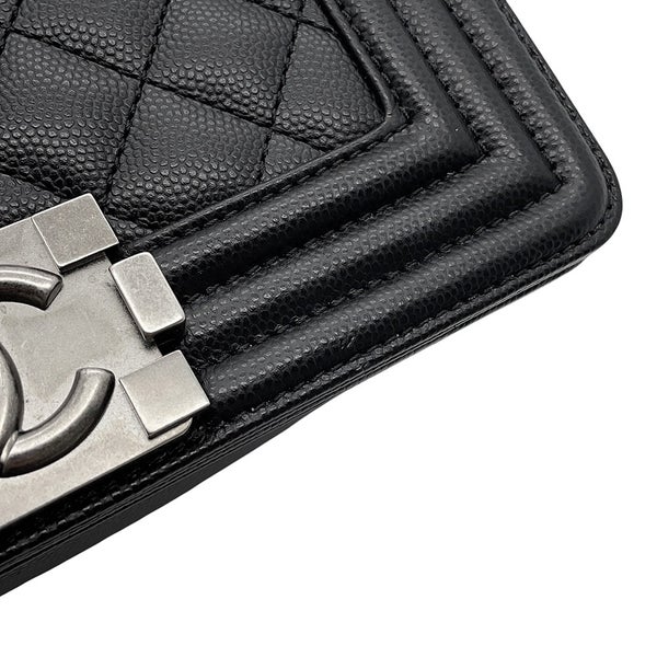 シャネル チェーンショルダーバッグ ボーイシャネル スモール マトラッセ ココマーク キャビアスキン A67085 CHANEL 黒