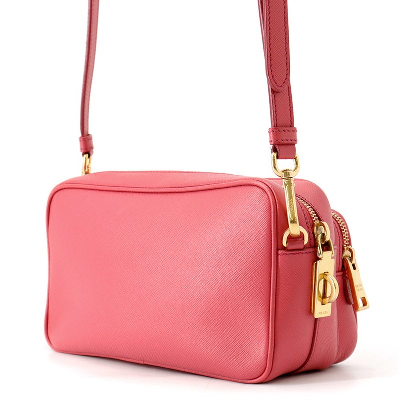 プラダ ショルダーバッグ トライアングルロゴ カメラバッグ レザー BT1010 PRADA