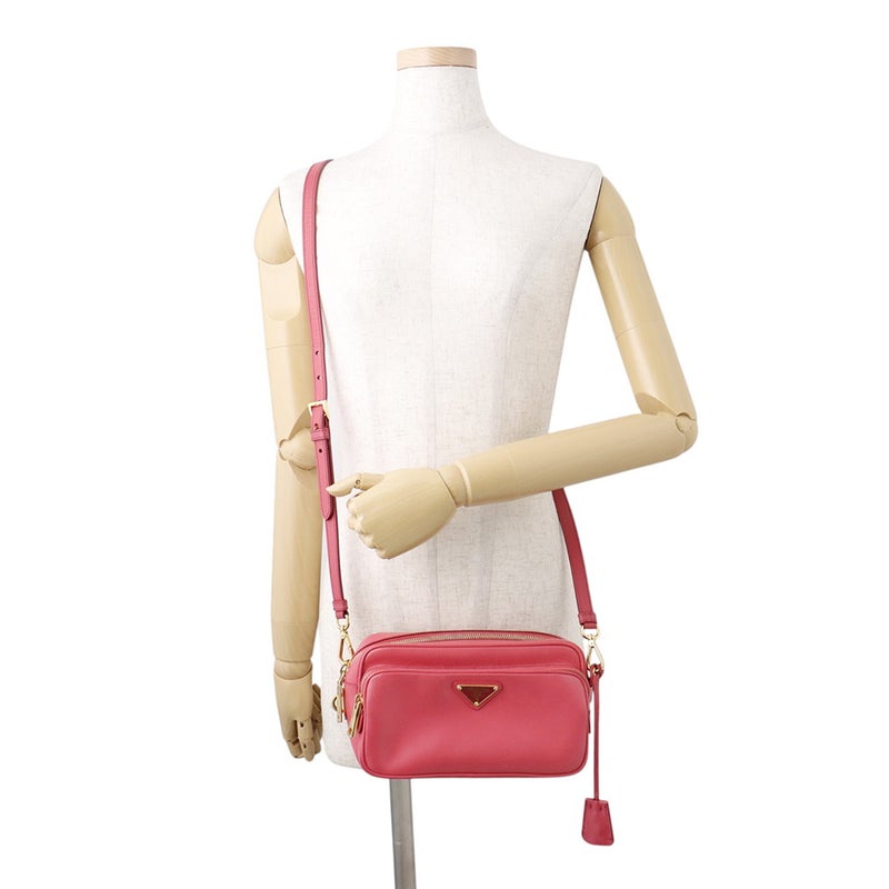プラダ ショルダーバッグ トライアングルロゴ カメラバッグ レザー BT1010 PRADA