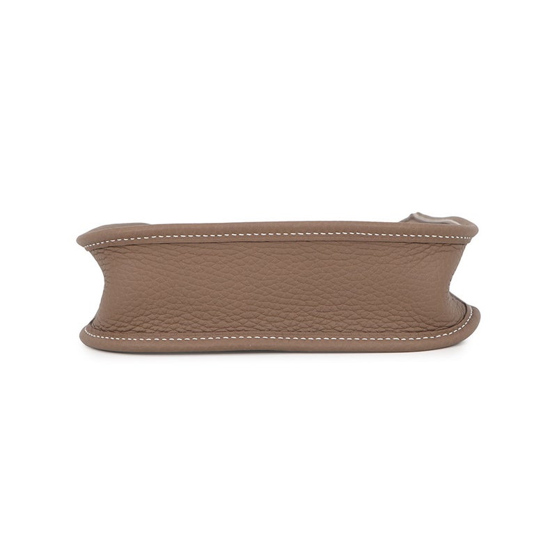 エルメス ショルダーバッグ エブリンTPM 111cm エトゥープ/ゴールド金具 トリヨンクレマンス G刻印 HERMES Evelyne