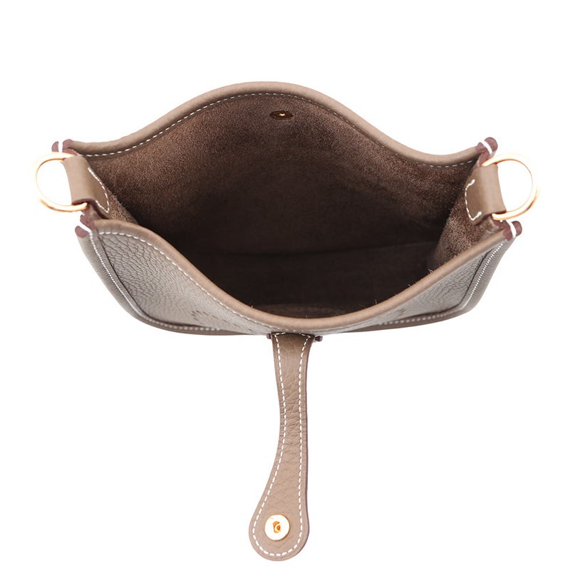 エルメス ショルダーバッグ エブリンTPM 111cm エトゥープ/ゴールド金具 トリヨンクレマンス G刻印 HERMES Evelyne