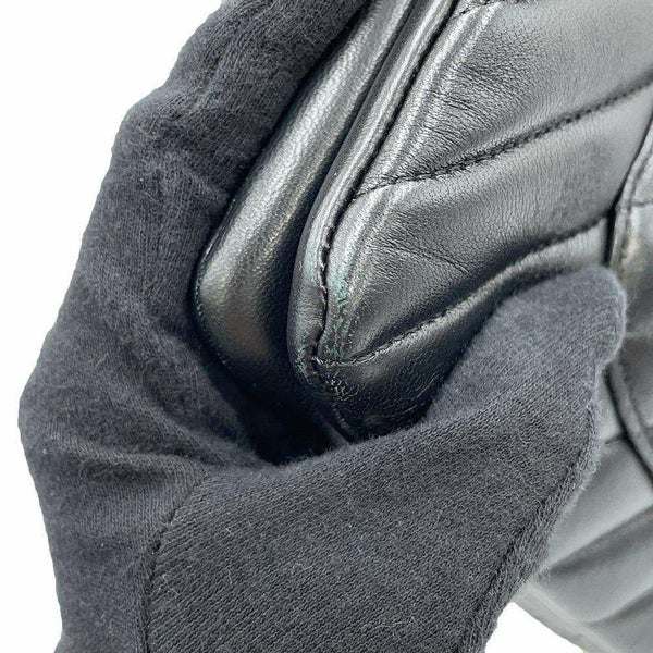 シャネル チェーンショルダーバッグ トレンディCC シェブロン ココマーク ラムスキン CHANEL Vステッチ 黒 ワンショルダー