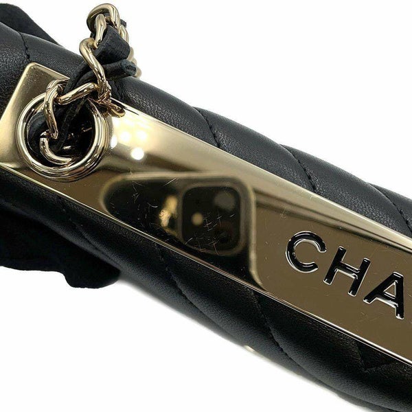 シャネル チェーンショルダーバッグ トレンディCC シェブロン ココマーク ラムスキン CHANEL Vステッチ 黒 ワンショルダー