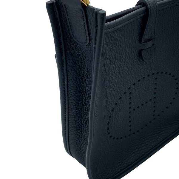 エルメス ショルダーバッグ エブリン3 23 ブラック/ゴールド金具 トリヨンクレマンス G刻印 黒