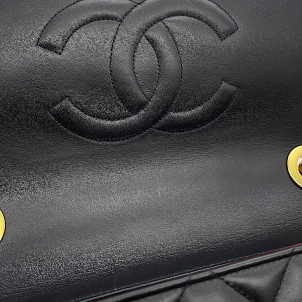 シャネル チェーンショルダーバッグ デカマトラッセ ココマーク シングルフラップ ラムスキン A01094 CHANEL 黒