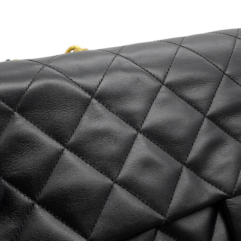 シャネル チェーンショルダーバッグ デカマトラッセ ココマーク シングルフラップ ラムスキン A01094 CHANEL 黒