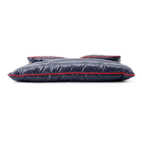モンクレール クラッチバッグ ダウン ナイロン B209P008472068950 MONCLER