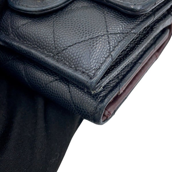 シャネル 三つ折り財布 マトラッセ ココマーク クラシック スモール フラップ ウォレット キャビアスキン AP0230 CHANEL 黒