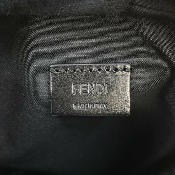 フェンディ フォンホルダー バゲット フォンポーチ ナイロン 7AS056 FENDI スマホケース