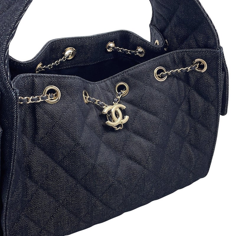 シャネル チェーンショルダーバッグ ココマーク マトラッセ CHANEL 25 スモール デニム AS5293 CHANEL 黒