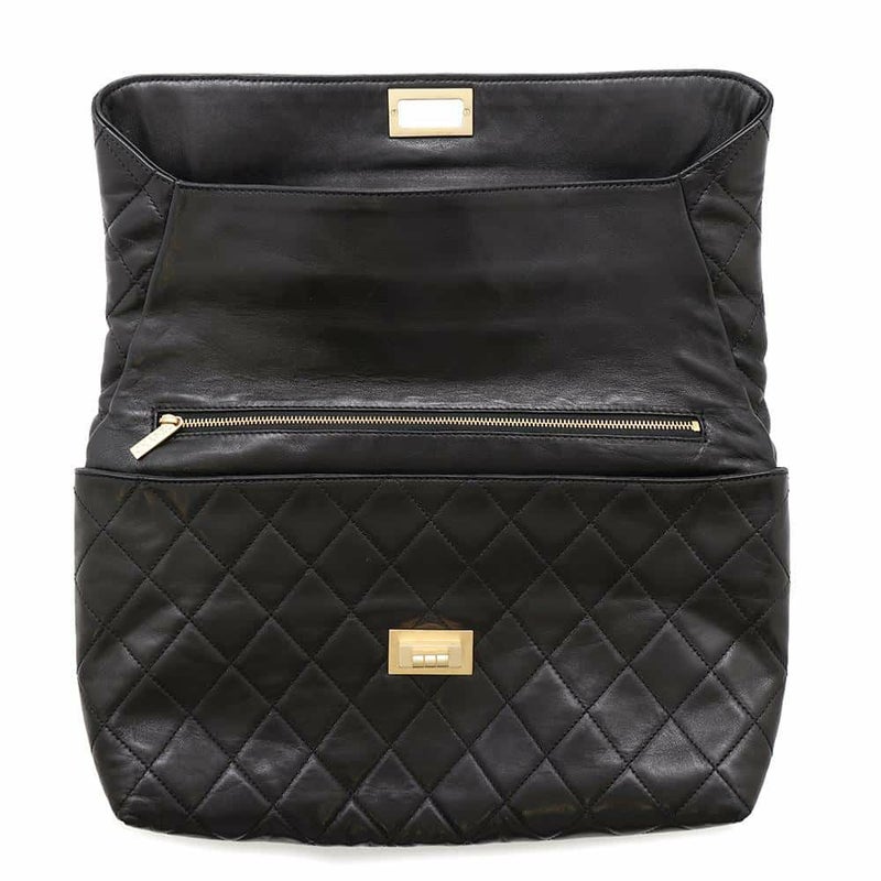 シャネル チェーンショルダーバッグ マトラッセ 2.55 ラムスキン A16522 CHANEL 黒