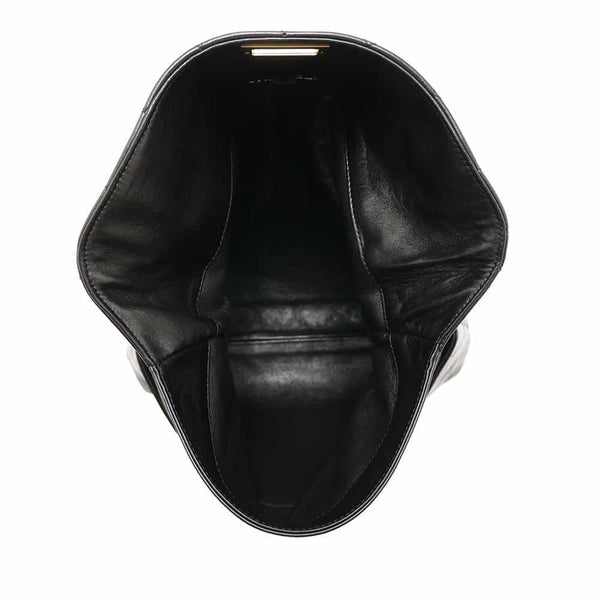 シャネル チェーンショルダーバッグ マトラッセ 2.55 ラムスキン A16522 CHANEL 黒