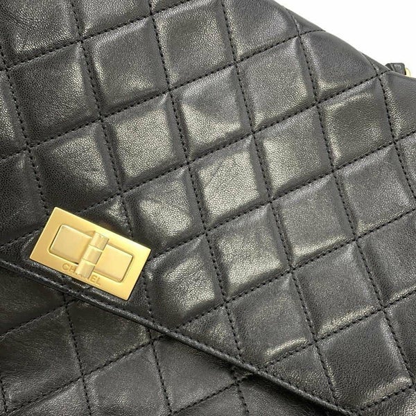 シャネル チェーンショルダーバッグ マトラッセ 2.55 ラムスキン A16522 CHANEL 黒