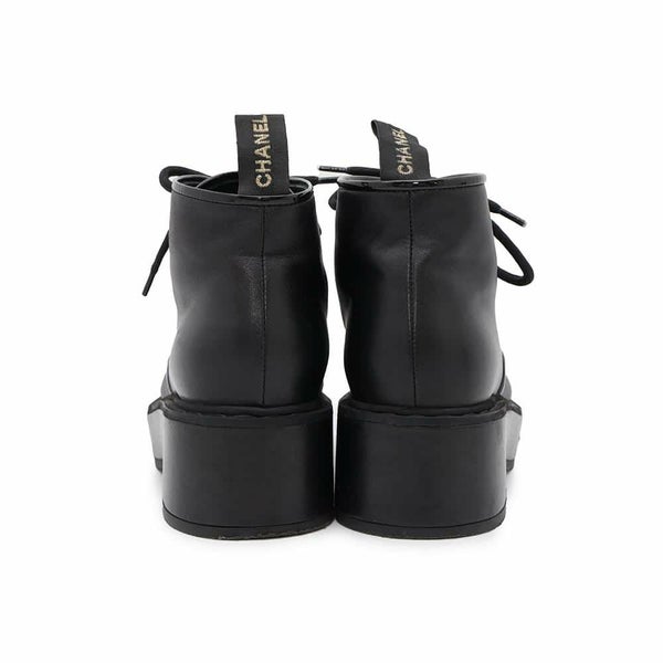 シャネル ショートブーツ ココマーク レースアップ パテント フェイクパール レディースサイズ37 1/2C G33169 靴 黒