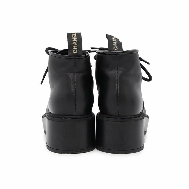 シャネル ショートブーツ ココマーク レースアップ パテント フェイクパール レディースサイズ37 1/2C G33169 靴 黒