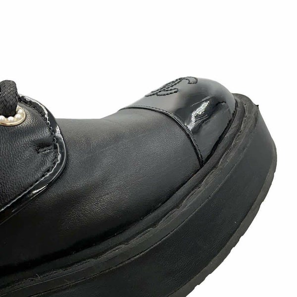 シャネル ショートブーツ ココマーク レースアップ パテント フェイクパール レディースサイズ37 1/2C G33169 靴 黒