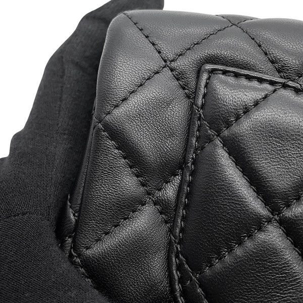 シャネル チェーンショルダーバッグ ココマーク ミニマトラッセ ラムスキン AS2380 CHANEL 黒