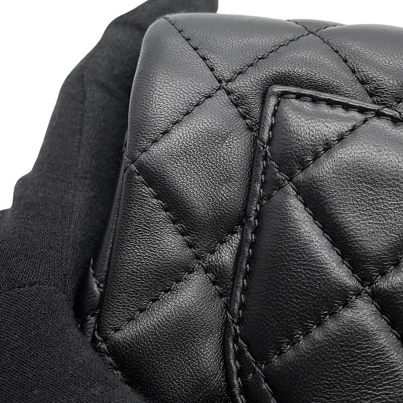 シャネル チェーンショルダーバッグ ココマーク ミニマトラッセ ラムスキン AS2380 CHANEL 黒