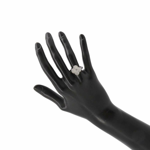 ヴァンクリーフ&アーペル リング ヴィンテージ アルハンブラ リング マザーオブパール ダイヤ 1P 0.05ct K18WG サイズ52 VCARF48900