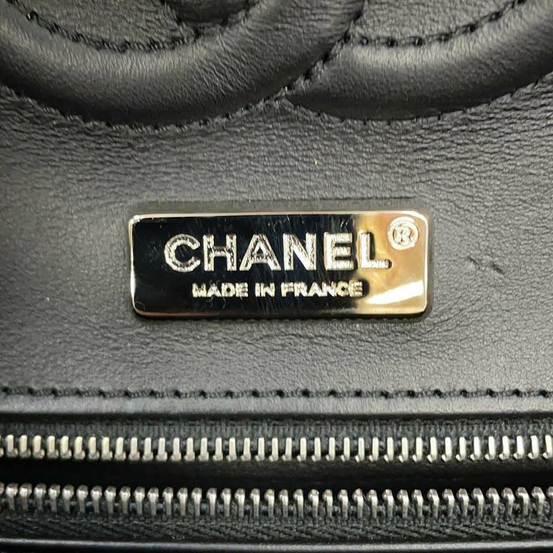 シャネル チェーンショルダーバッグ マトラッセ25 ココマーク ダブルチェーン クロコダイルマット CHANEL 黒